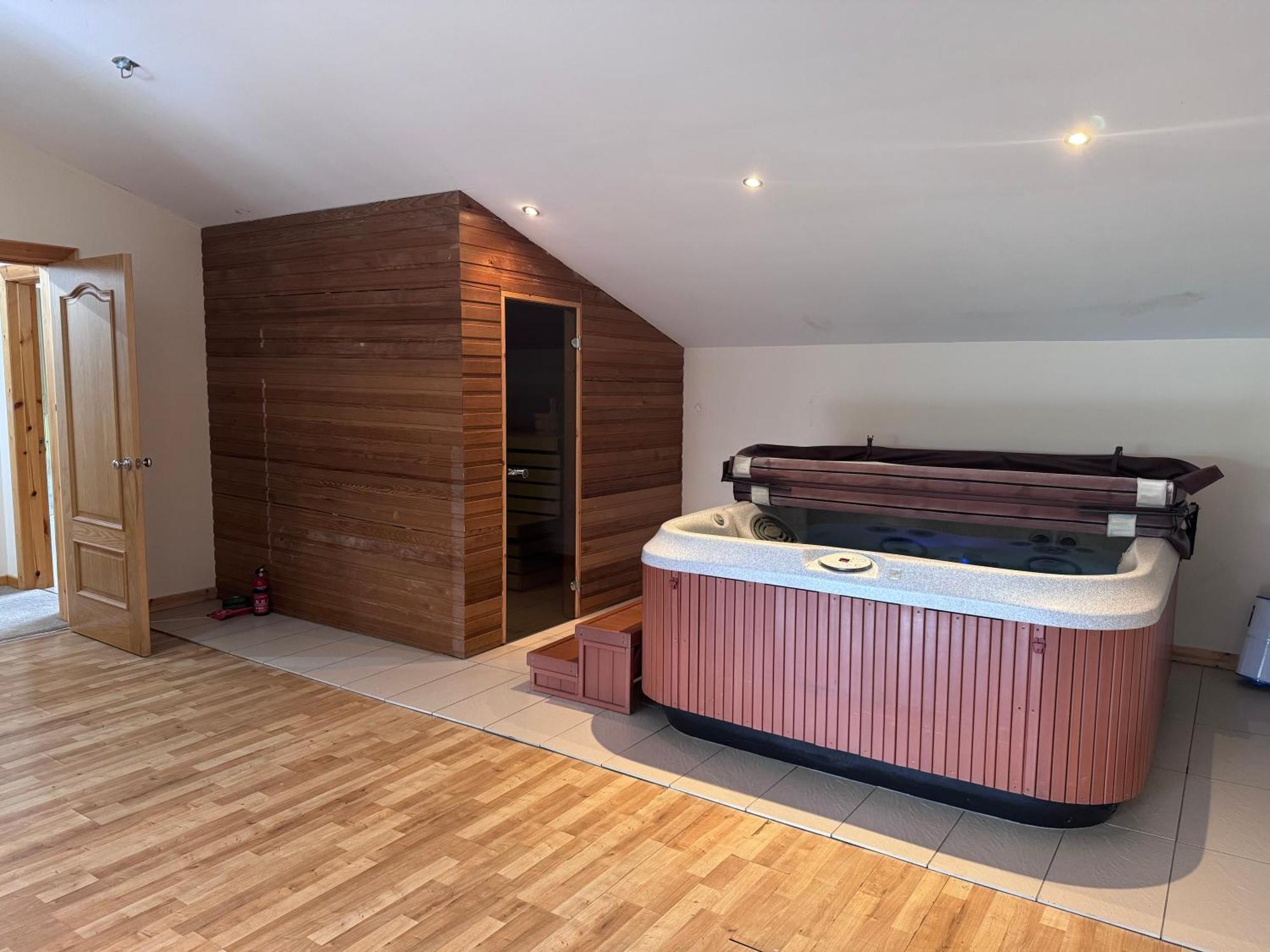 Langside Apartments Newhouse Екстериор снимка